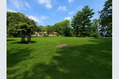14345  Hyland Dr, Brookfield, WI 53005 - Photo 25