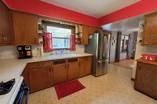14345 Hyland Dr, Brookfield, WI 53005 - Photo 37