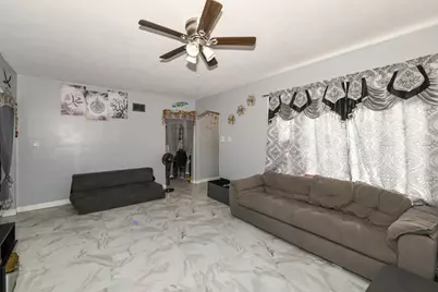3342 S 26th St, Milwaukee, WI 53215 - Photo 9