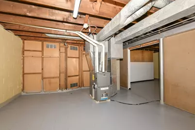 3342 S 26th St, Milwaukee, WI 53215 - Photo 25