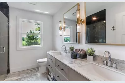 190  Dewey Ave, Fontana, WI 53125 - Photo 9