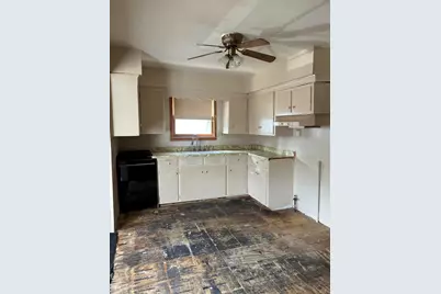 6608 N 54th St, Milwaukee, WI 53223 - Photo 9