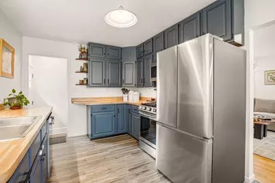 2011 N 85th St, Wauwatosa, WI 53226 - Photo 7