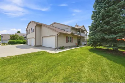 820  Devonshire Ln #C, West Bend, WI 53090 - Photo 29