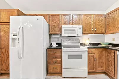 820  Devonshire Ln #C, West Bend, WI 53090 - Photo 13
