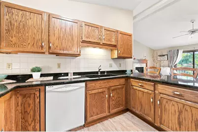 820  Devonshire Ln #C, West Bend, WI 53090 - Photo 11