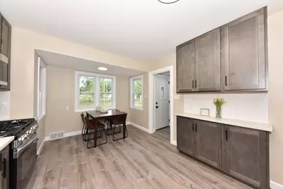 4212 W Clinton Ave, Milwaukee, WI 53209 - Photo 3