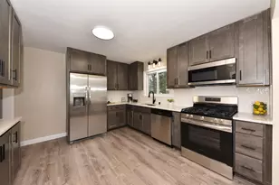 4212 W Clinton Ave, Milwaukee, WI 53209 - Photo 5