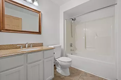 3731 E Puetz Rd, Oak Creek, WI 53154 - Photo 29