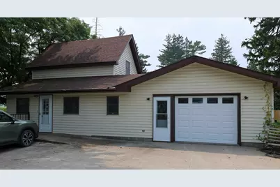 13718  Burtness Dr, Wilmington, MN 55921 - Photo 1