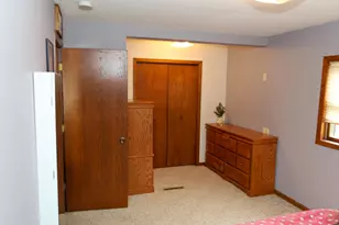 13718 Burtness Dr, Wilmington, MN 55921 - Photo 15