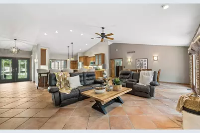 1232  Peregrine Ct, Burlington, WI 53105 - Photo 7