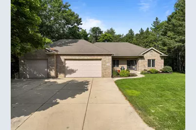 1232  Peregrine Ct, Burlington, WI 53105 - Photo 23