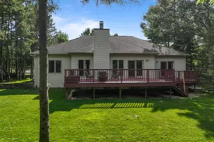 1232 Peregrine Ct, Burlington, WI 53105 - Photo 27