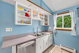 1632 Parkway Dr, Port Washington, WI 53074 - Photo 13