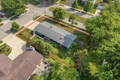 1632  Parkway Dr, Port Washington, WI 53074 - Photo 37