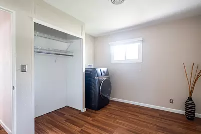 7341 S 37th Pl, Franklin, WI 53132 - Photo 19