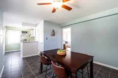 7341 S 37th Pl, Franklin, WI 53132 - Photo 11