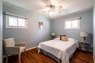 7341 S 37th Pl, Franklin, WI 53132 - Photo 17