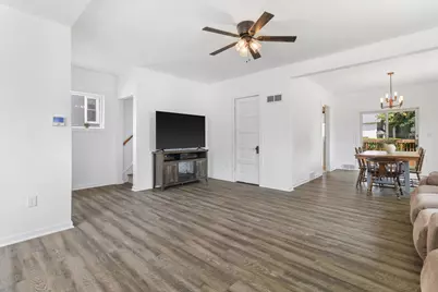 437  McComb St, Fort Atkinson, WI 53538 - Photo 5