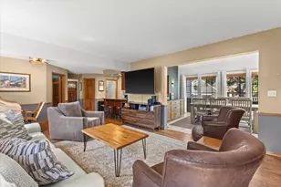 5300 Clover Ln, Racine, WI 53406 - Photo 23
