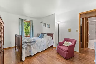 5300 Clover Ln, Racine, WI 53406 - Photo 41