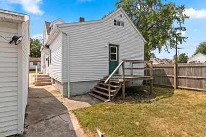 2014  13th St, Two Rivers, WI 54241 - Photo 11