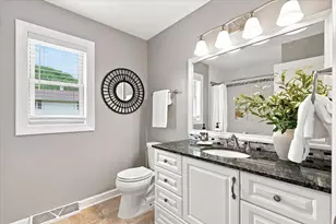 2802 Coventry Ln, Waukesha, WI 53188 - Photo 31