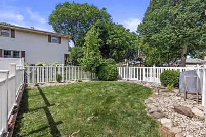 2802  Coventry Ln, Waukesha, WI 53188 - Photo 15