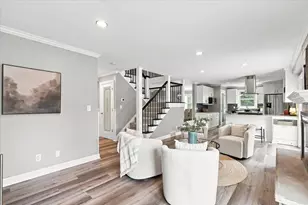 2802 Coventry Ln, Waukesha, WI 53188 - Photo 9