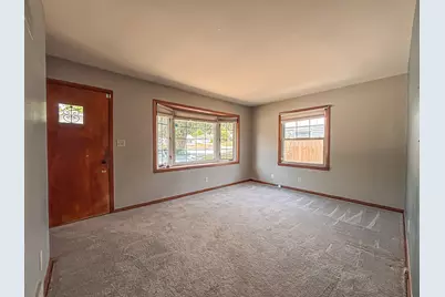 1107 E Moreland Blvd, Waukesha, WI 53186 - Photo 7