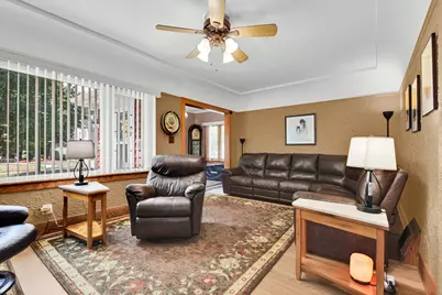 8146  Stickney Ave, Wauwatosa, WI 53213 - Photo 7