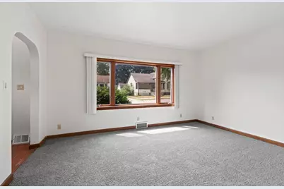 2014  13th St, Two Rivers, WI 54241 - Photo 31