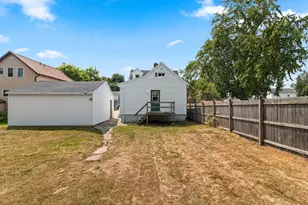 2014 13th St, Two Rivers, WI 54241 - Photo 9