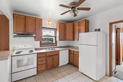 2014  13th St, Two Rivers, WI 54241 - Photo 43