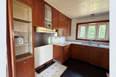 2010  12th St, Two Rivers, WI 54241 - Photo 25