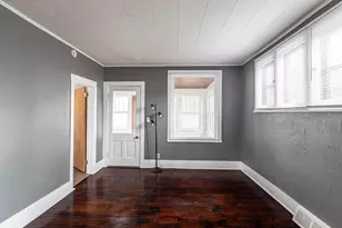 1327 Wood St, La Crosse, WI 54603 - Photo 5