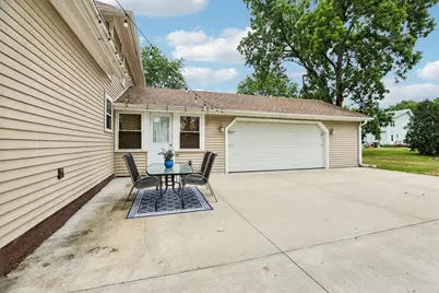 133  Franklin St, Lake Mills, WI 53551 - Photo 5