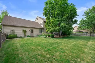 990 S Springdale Rd, Brookfield, WI 53186 - Photo 37