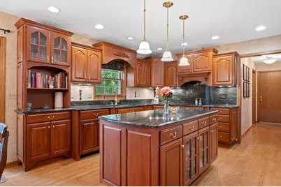 990 S Springdale Rd, Brookfield, WI 53186 - Photo 9