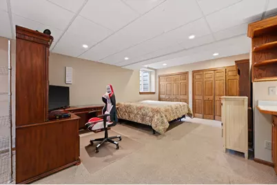 990 S Springdale Rd, Brookfield, WI 53186 - Photo 33