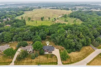 3479  Broken Bow Trl, Delafield, WI 53018 - Photo 65