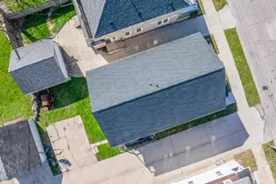 1021 Bluff Ave, Sheboygan, WI 53081 - Photo 31