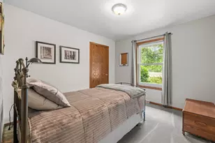 5736 Hickory Knoll Dr, West Bend, WI 53095 - Photo 23