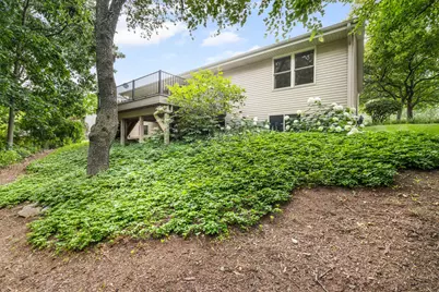 5736  Hickory Knoll Dr, West Bend, WI 53095 - Photo 33