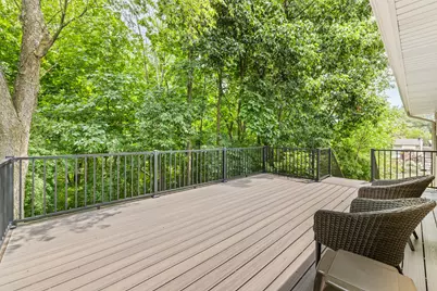5736  Hickory Knoll Dr, West Bend, WI 53095 - Photo 27