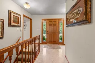 W318N1050 Huckleberry Way, Delafield, WI 53018 - Photo 3