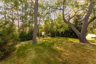 W318N1050 Huckleberry Way, Delafield, WI 53018 - Photo 67
