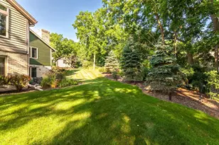 W318N1050 Huckleberry Way, Delafield, WI 53018 - Photo 83