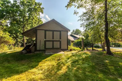 W318N1050  Huckleberry Way, Delafield, WI 53018 - Photo 87
